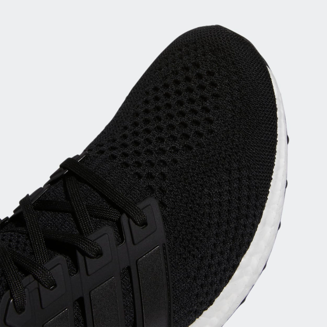 adidas Mens Ultraboost 5.0 DNA Running Lifestyle Shoes